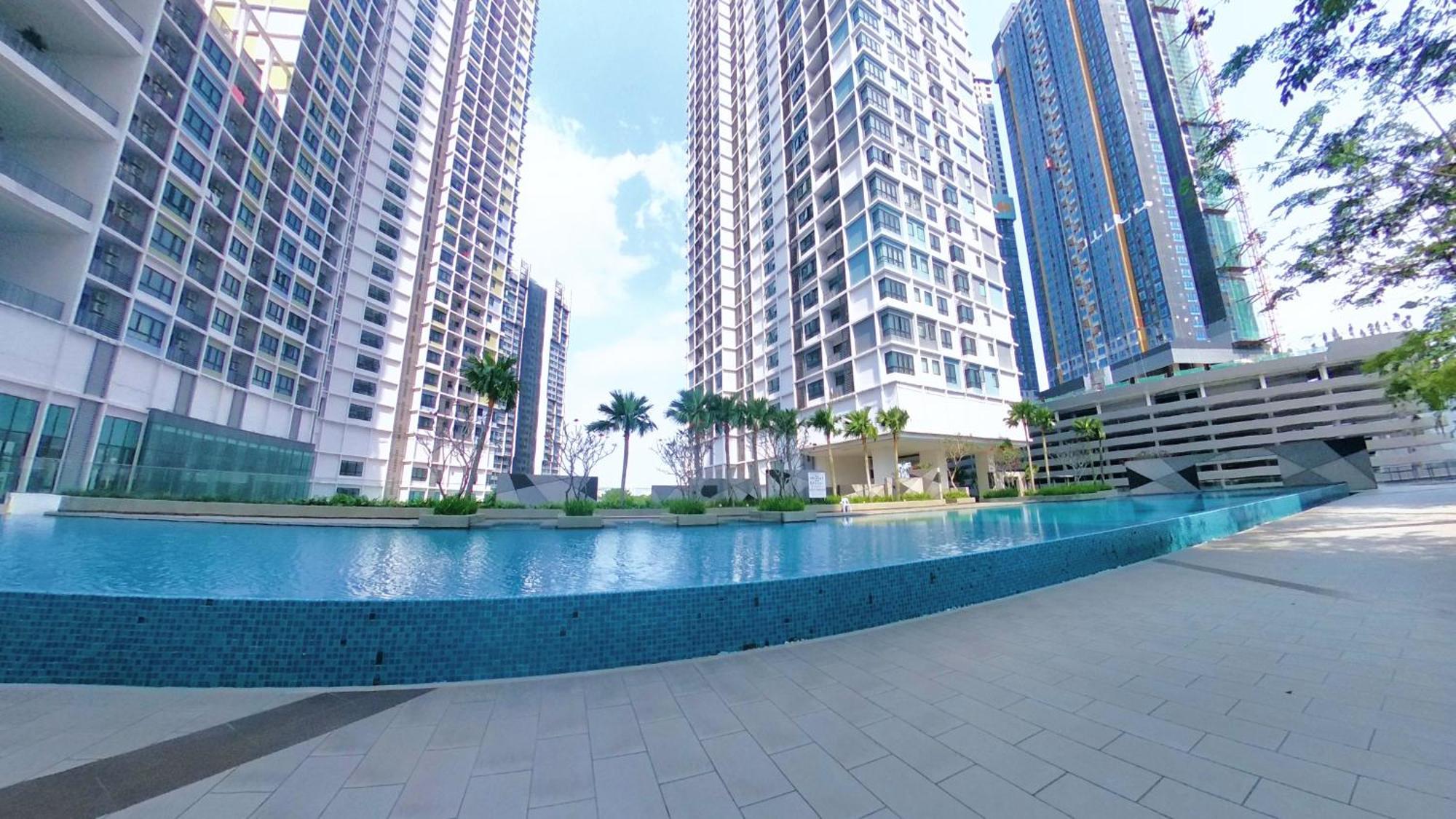 2-5Pax 1R1B Premium Suite, Opposite I-City Shopping Mall, Free Wifi 55" Smart Tv Shah Alam Dış mekan fotoğraf